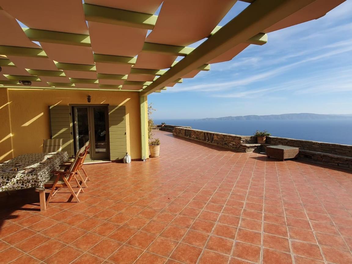 Breathtaking Seaview Villa In A Serene Scenery Chavouna エクステリア 写真